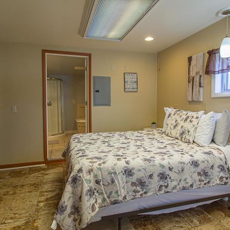 Stay In Ohiopyle In The Middle Of Town By The Gap Trail ภายนอก รูปภาพ